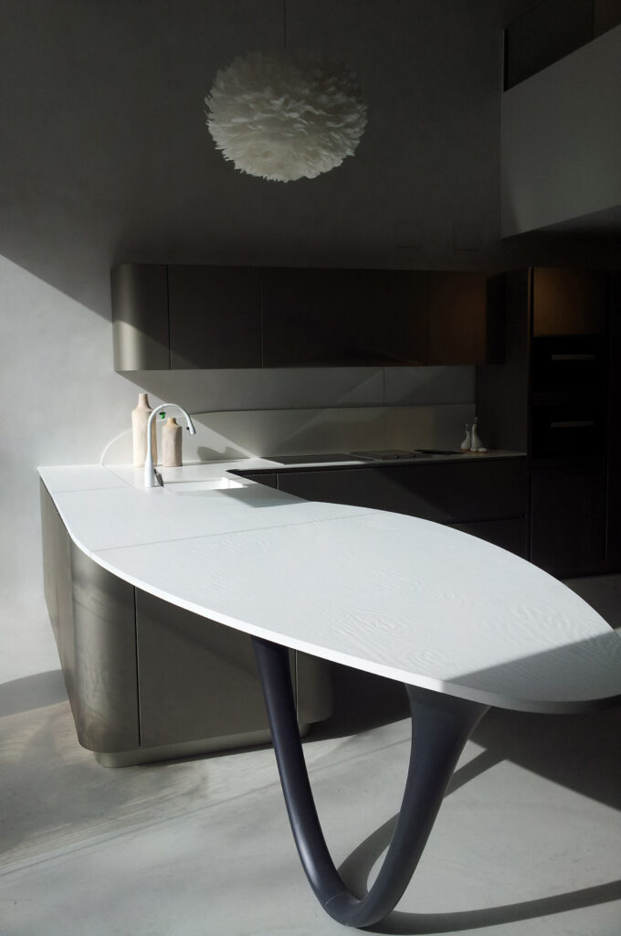pininfarina design: dettaglio penisola cucina