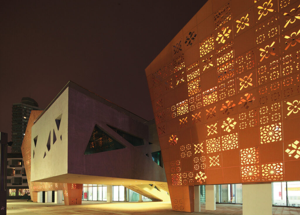 expo 2010: facciata esterna padiglione