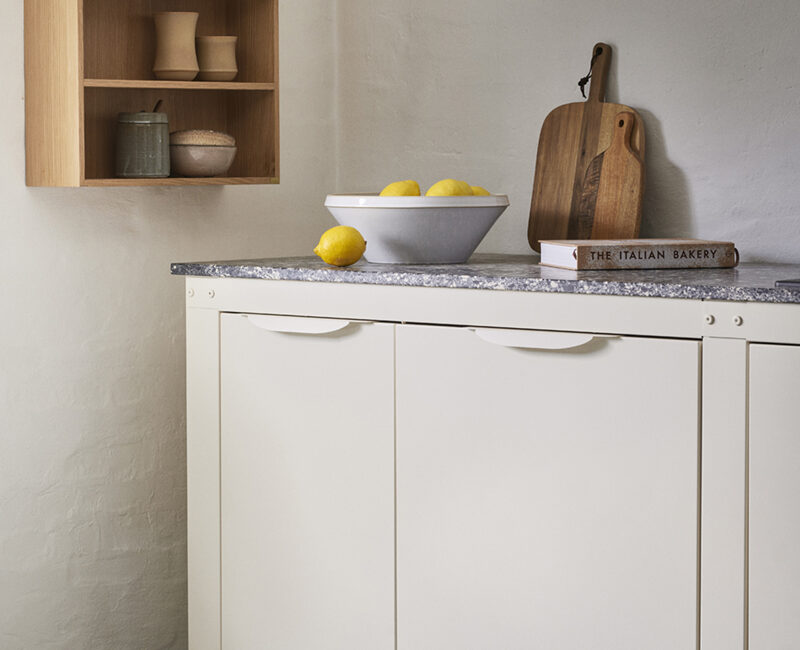 stone-italiana-cosmolite-progetto-cucina-very-simple-kitchen-progetto-cucina-ante