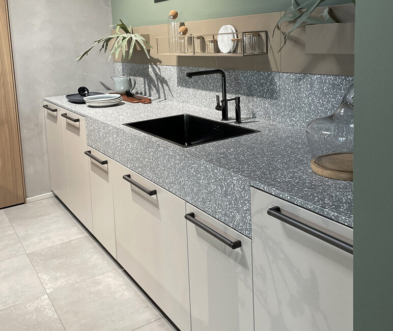Showroom Zecchinon-stone-italiana-Terrazzo-grey08