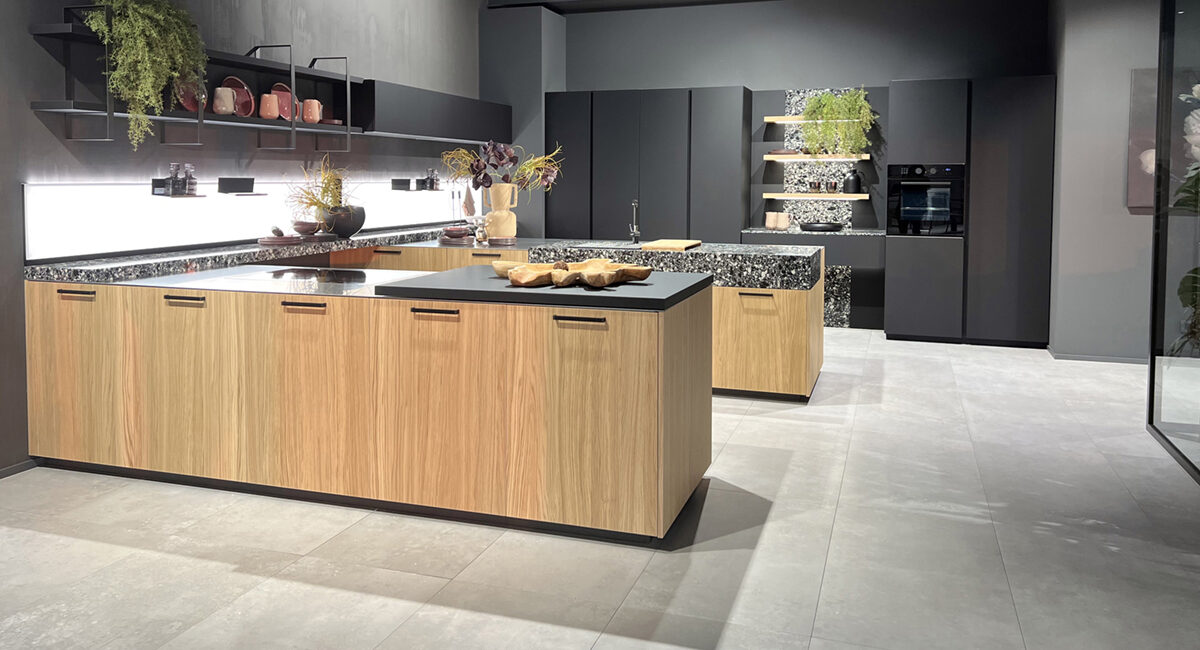 Showroom Zecchinon-stone-italiana-Cosmolite-COSMO1