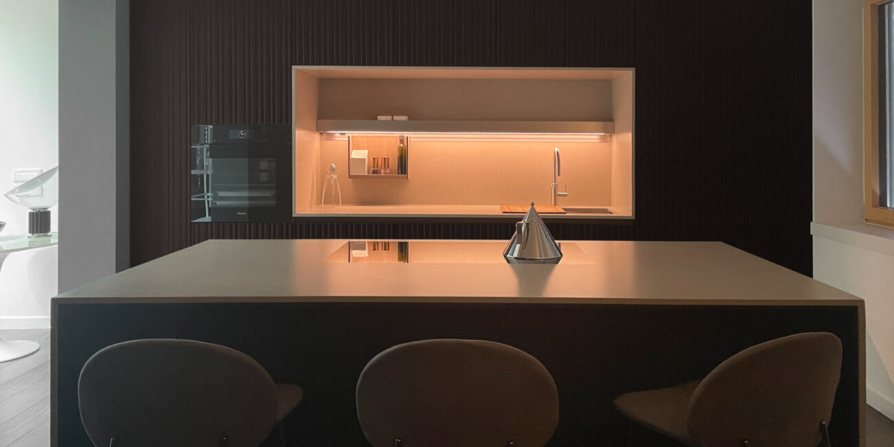 stone-italiana-cosmolite-cucina-sostenibile-bancone-cucina18