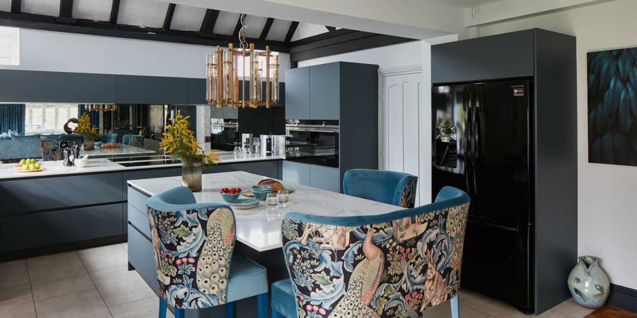 stone-italiana-marmorea-golden-top-cucina-quarzo-isola-centrale