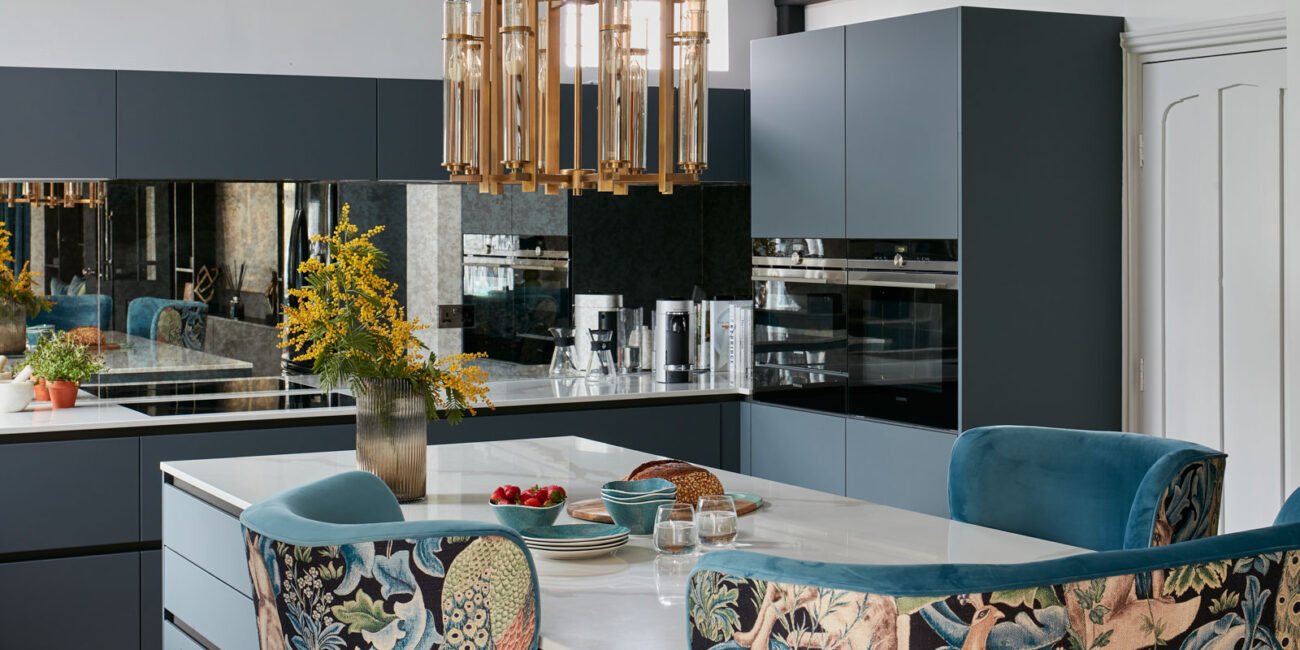 stone-italiana-marmorea-golden-top-cucina-quarzo-isola-polifunzionale