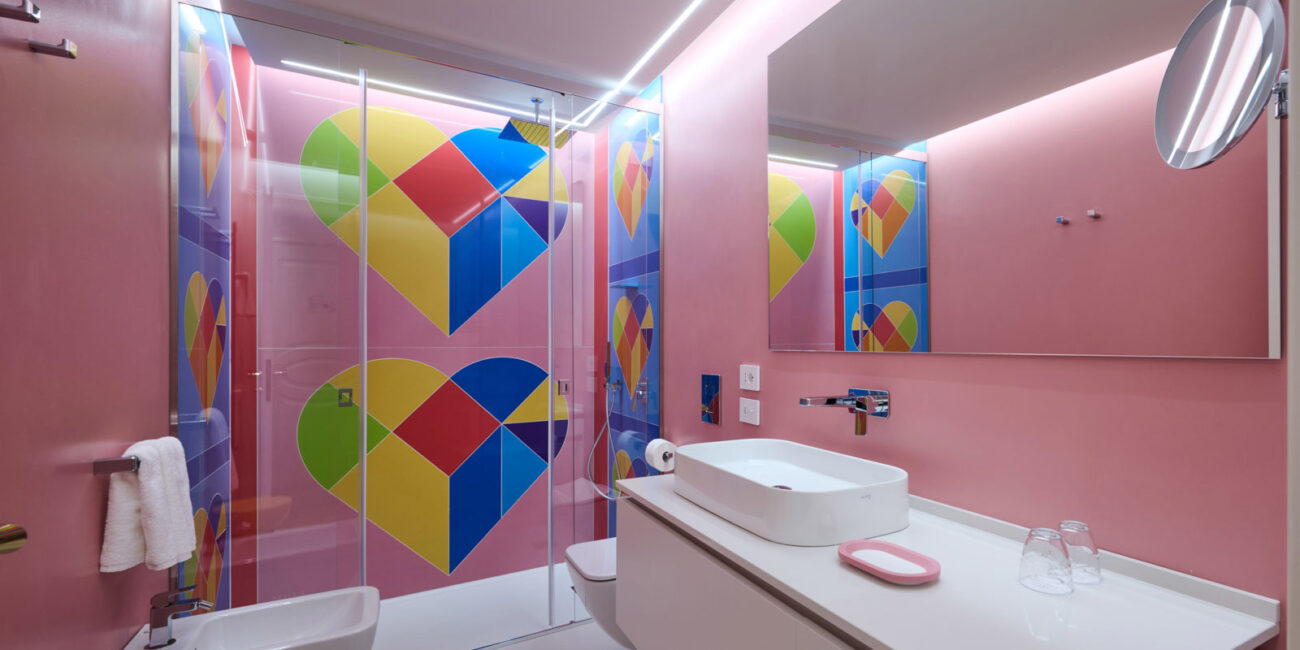 stone-italiana-nuovi-bagni-villa-amistà-bagno-di-lusso-in-quarzo-rosa