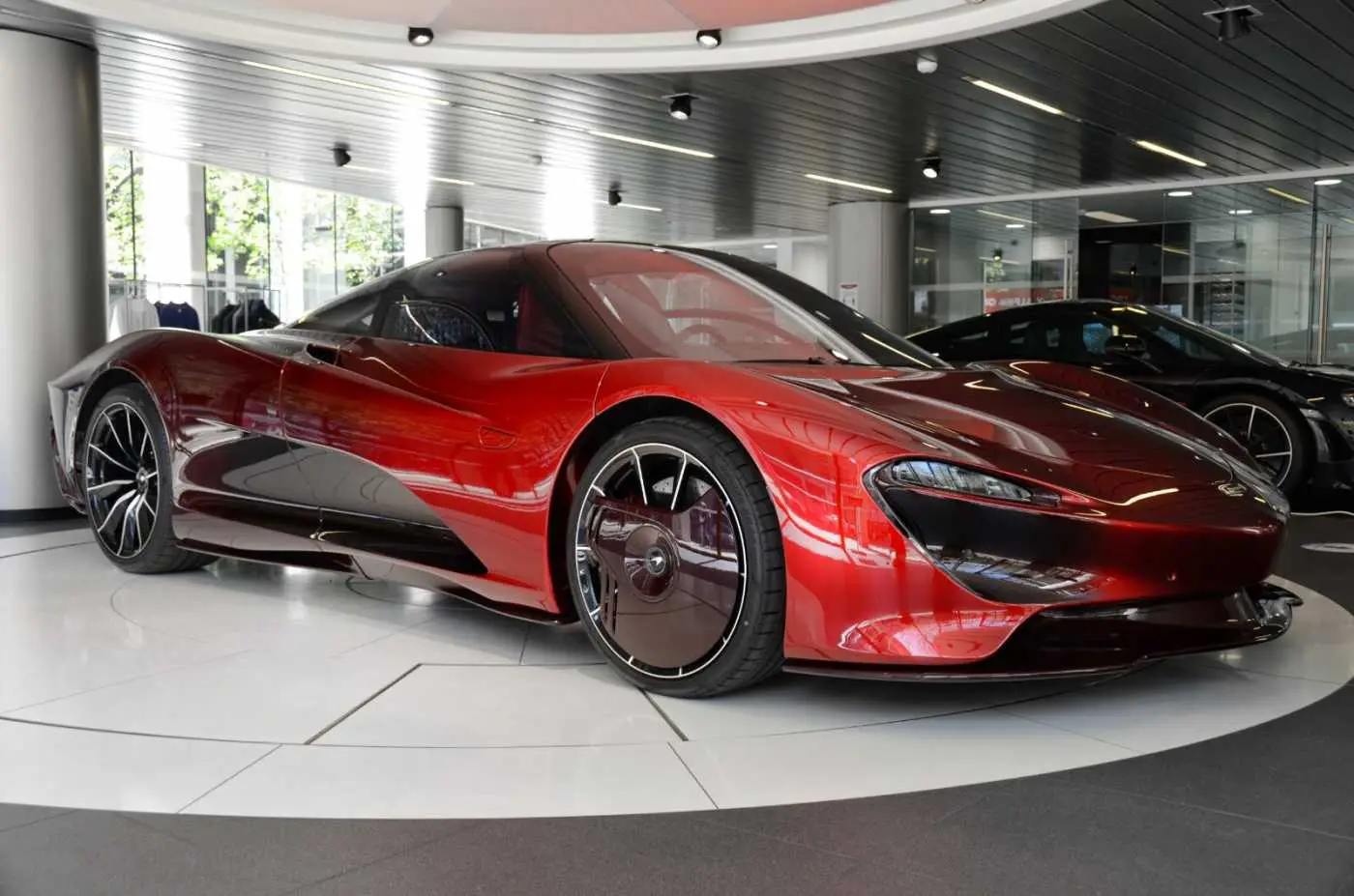 McLaren Showroom